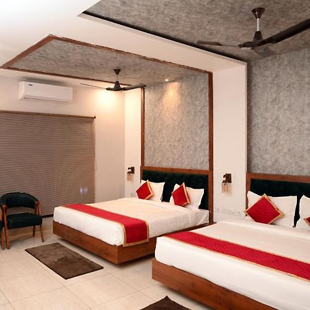 Hotel Singla Residency Kangra Kültér fotó