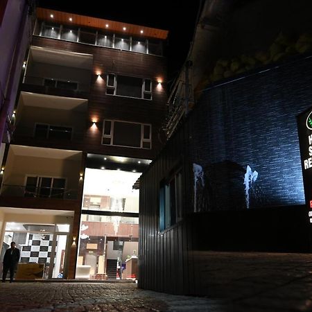 Hotel Singla Residency Kangra Kültér fotó